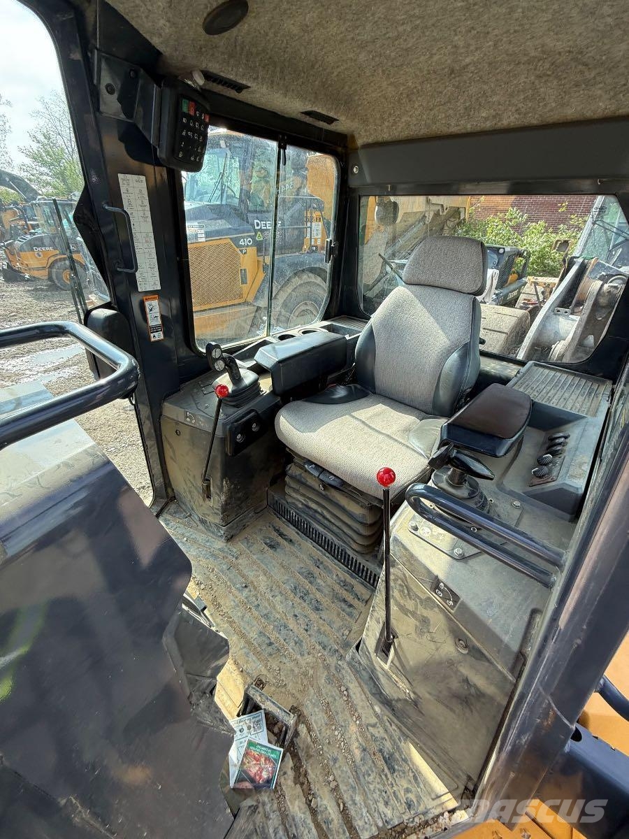 John Deere 700K LGP Buldooserid
