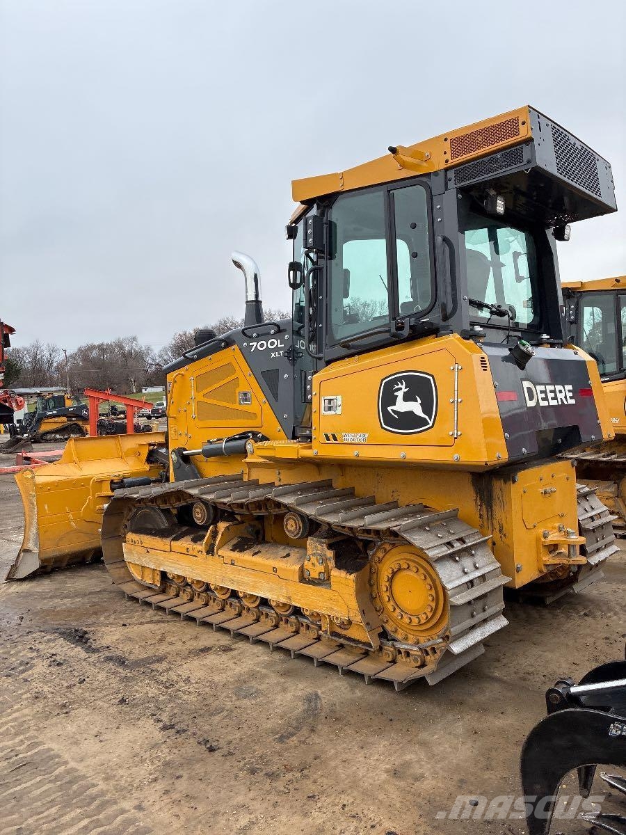 John Deere 700L XLT Buldožeri guseničari