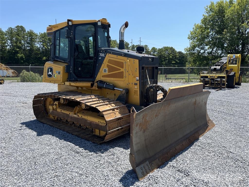 John Deere 700L Buldozer sobre oruga