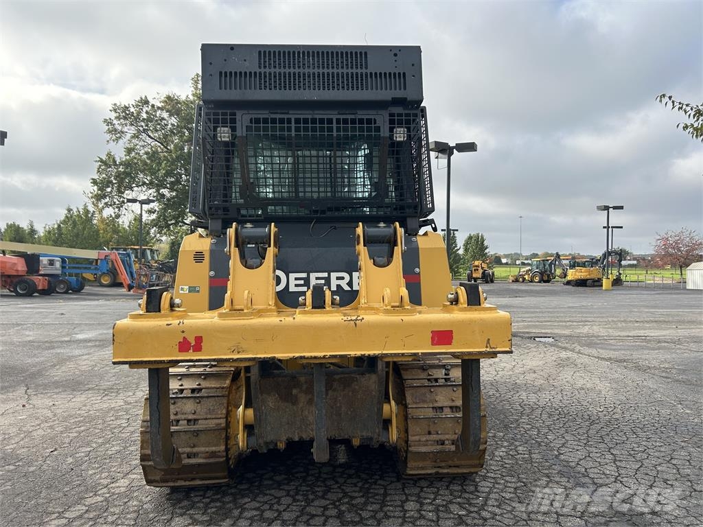 John Deere 700L ブルドーザー