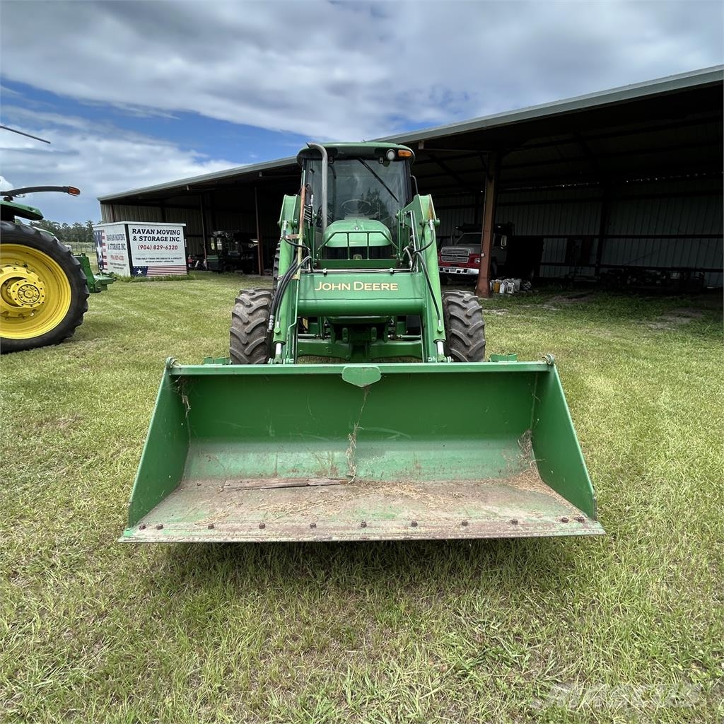 John Deere 7130 Traktoriai