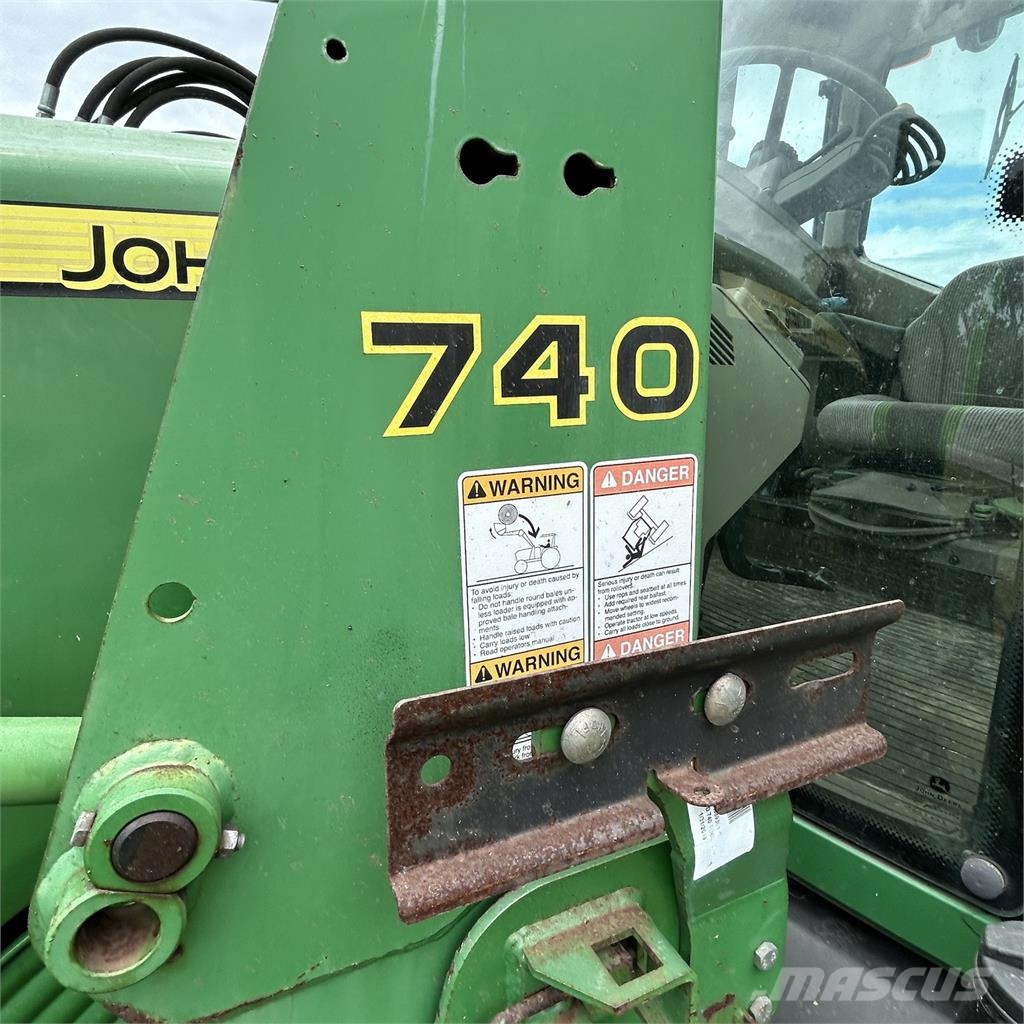 John Deere 7130 Traktoriai