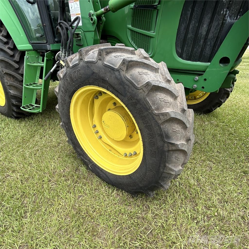 John Deere 7130 Traktoriai