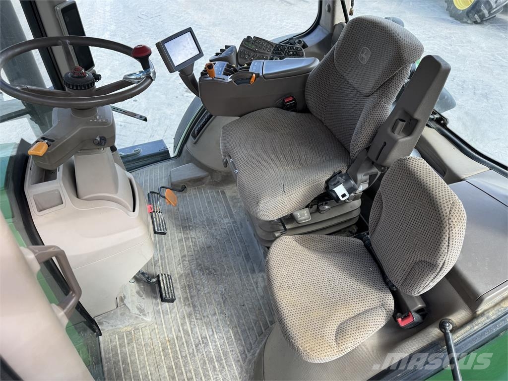 John Deere 7200R Tractors