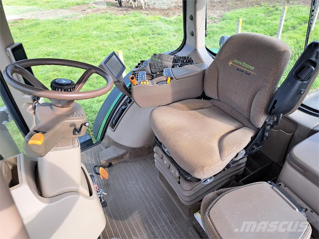 John Deere 7230R Traktorit