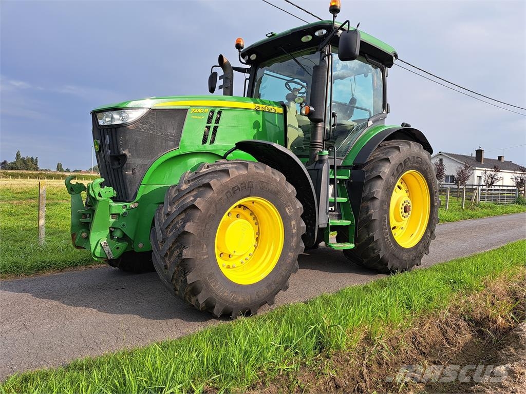 John Deere 7230R Traktorit