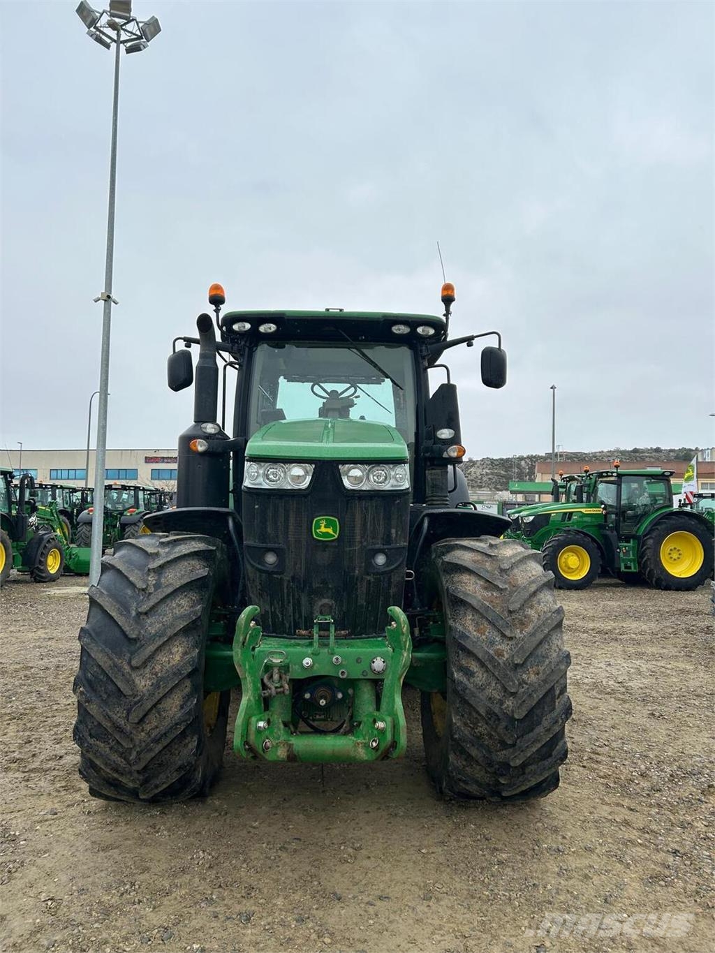 John Deere 7250R Tractors