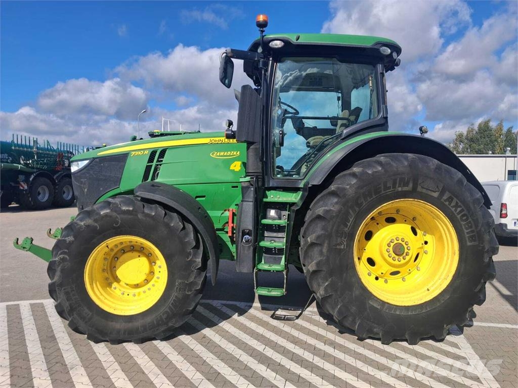 John Deere 7310R Трактори