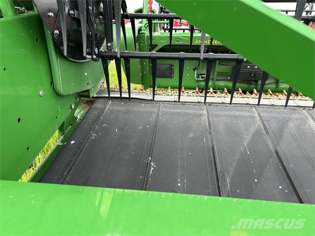 John Deere 745FD Combine harvester accessories