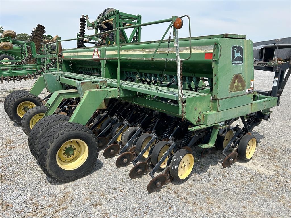 John Deere 750 Perforatrici