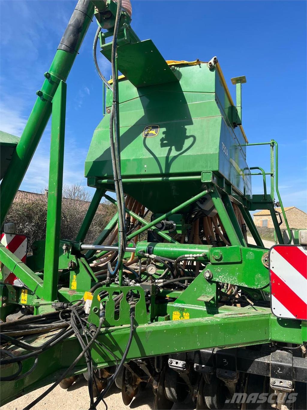 John Deere 750A Sejalnice