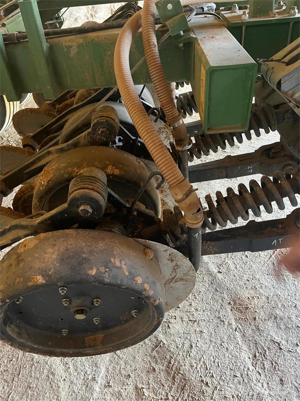 John Deere 750A Sijačice