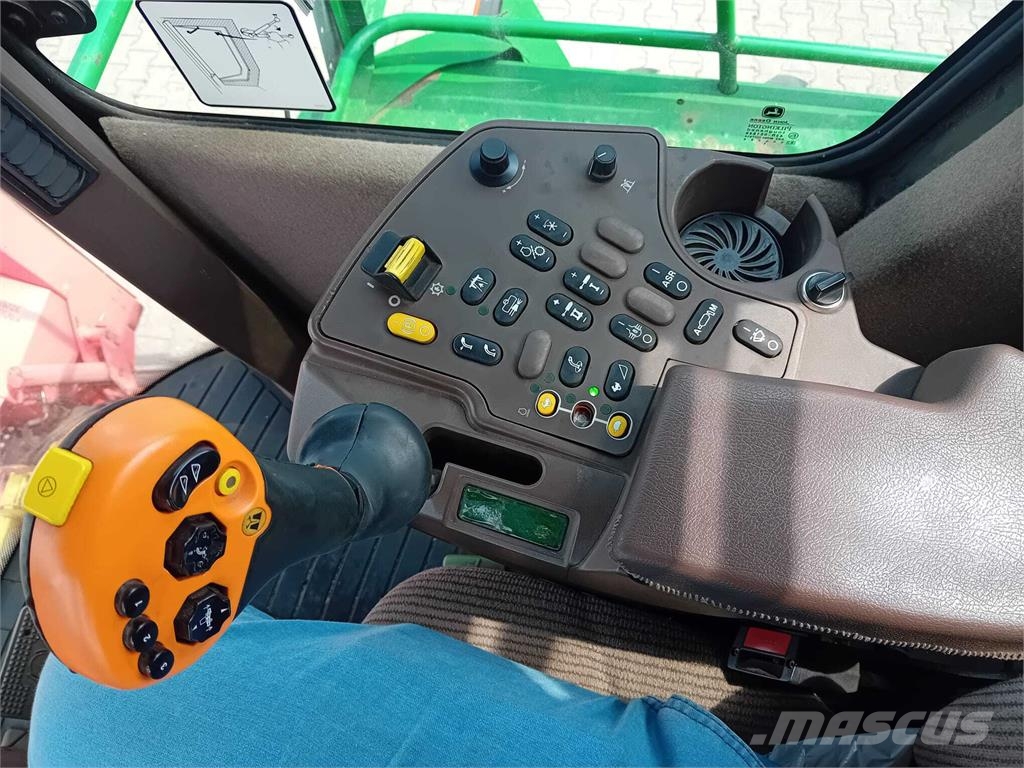 John Deere 7750 Forage harvesters