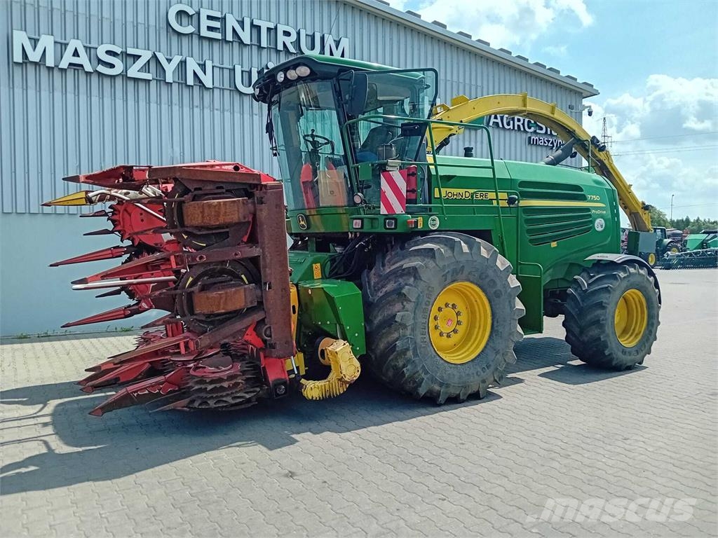 John Deere 7750 Forage harvesters