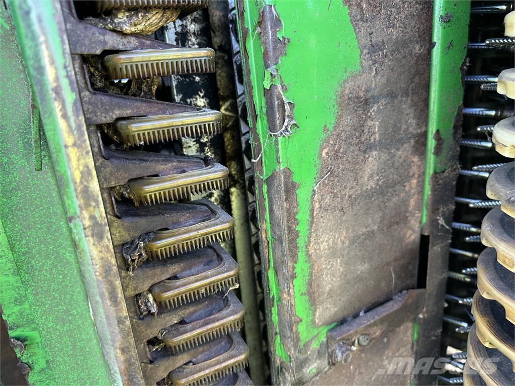 John Deere 7760 Otros equipos para cosecha