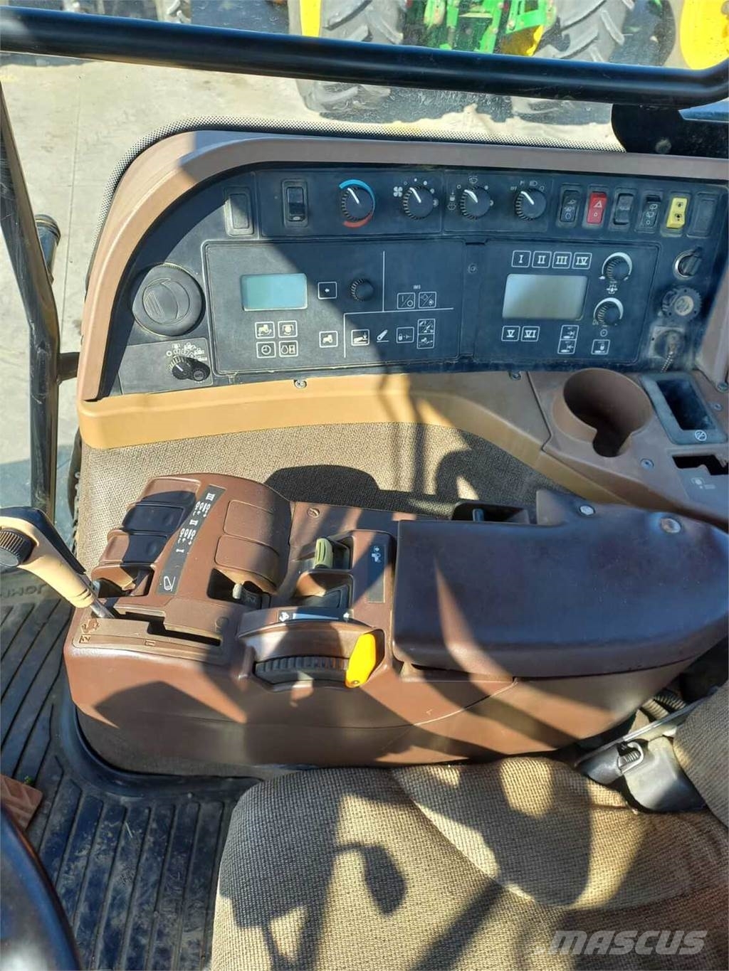 John Deere 7820 Tratores Agrícolas usados