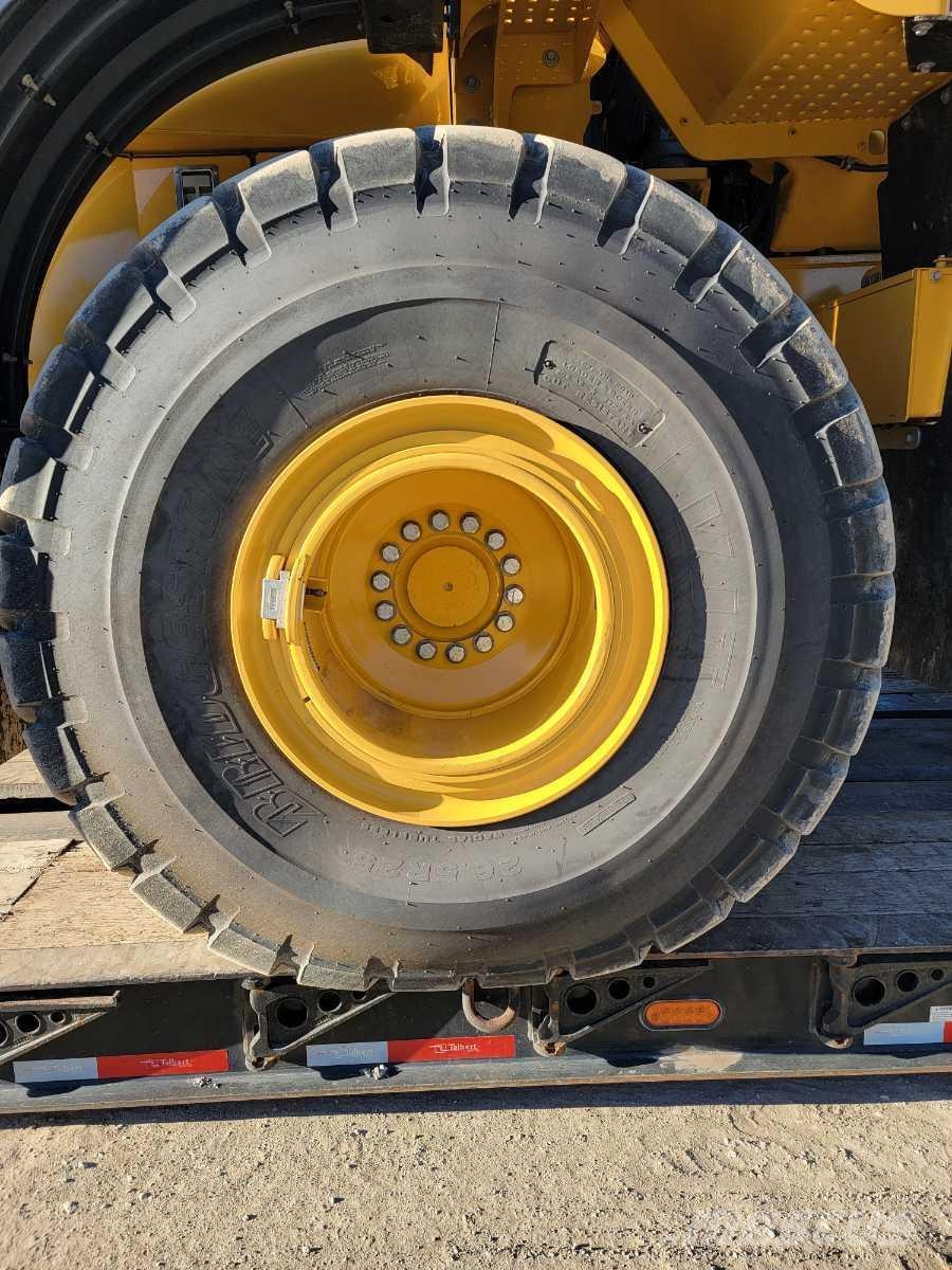 John Deere 824 P ホイールローダー・タイヤショベル