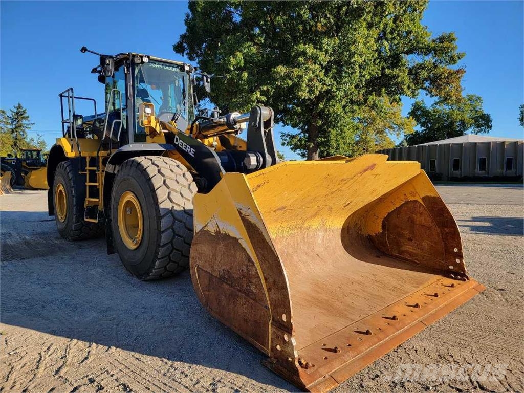 John Deere 824 P ホイールローダー・タイヤショベル