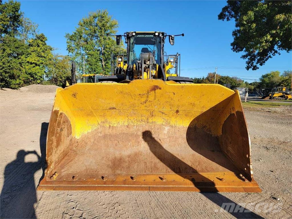 John Deere 824 P ホイールローダー・タイヤショベル