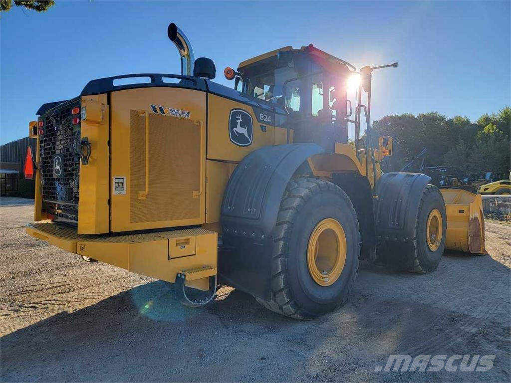 John Deere 824 P ホイールローダー・タイヤショベル