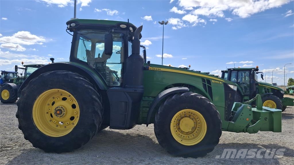 John Deere 8245R Трактора