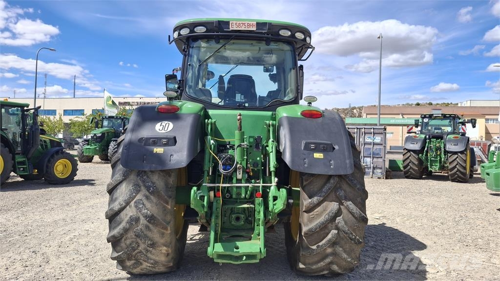 John Deere 8245R Трактора