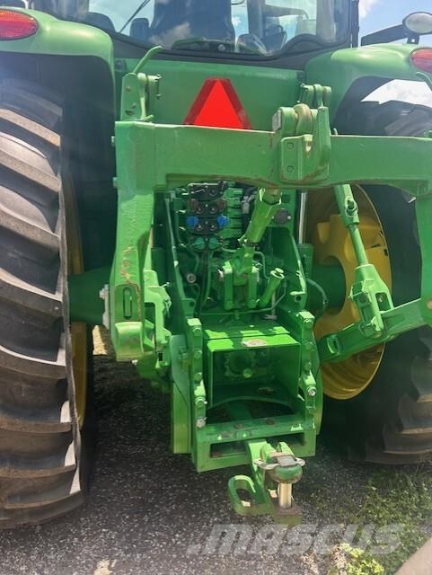 John Deere 8245R Трактори