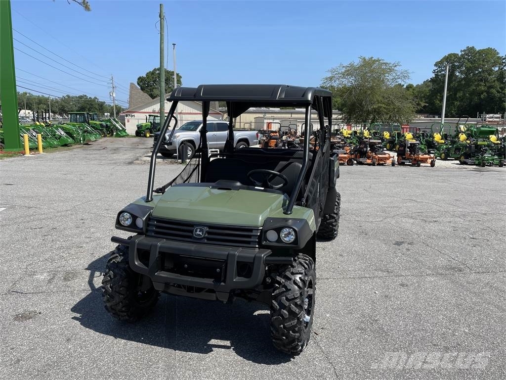 John Deere 825M S4 Pomoćni strojevi