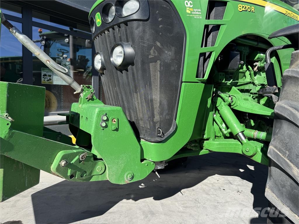 John Deere 8270R Tracteur