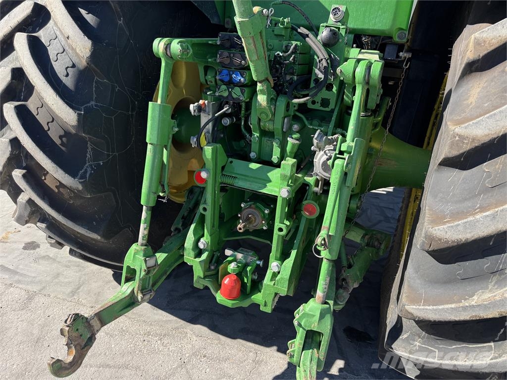 John Deere 8270R Tracteur
