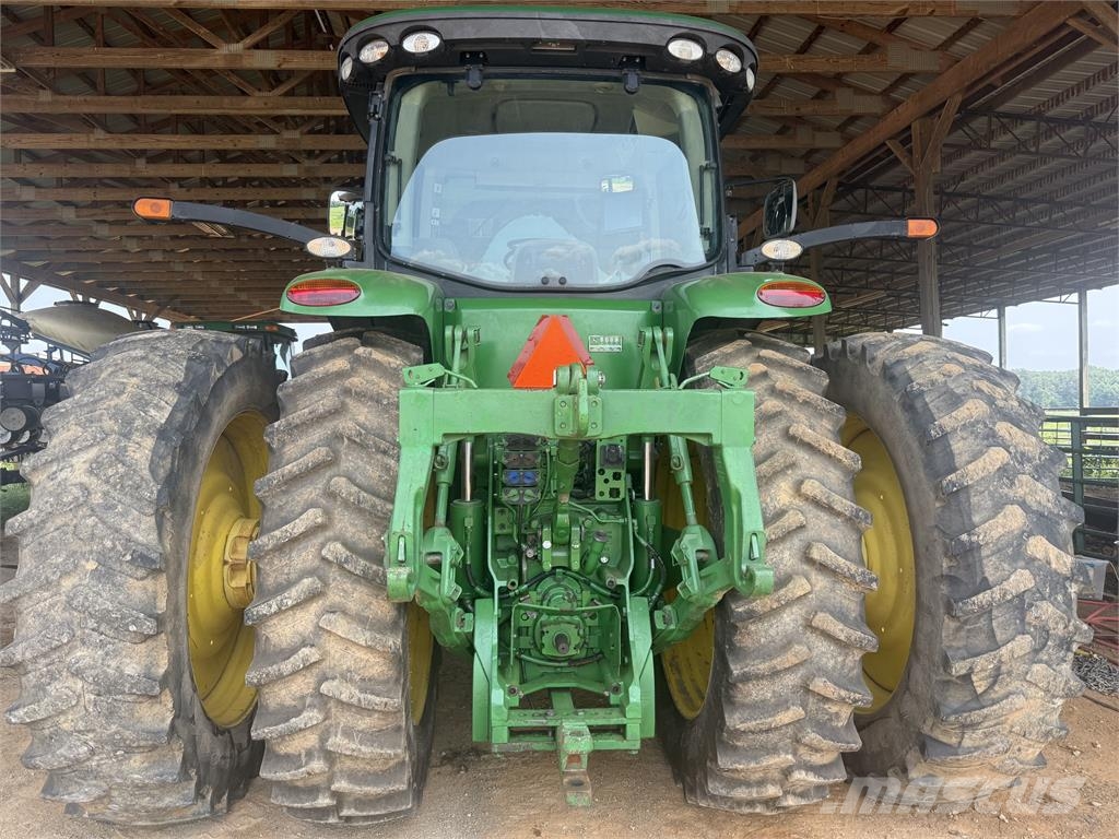 John Deere 8285R Tractors