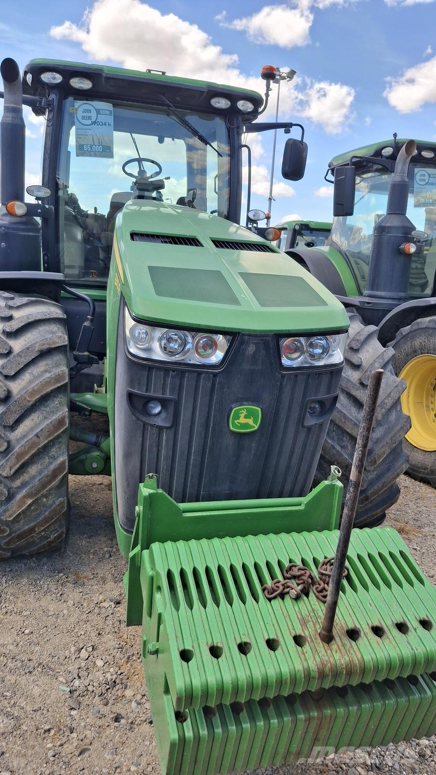 John Deere 8310R Traktori