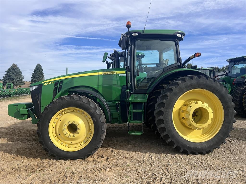 John Deere 8360R 拖拉机/农用车