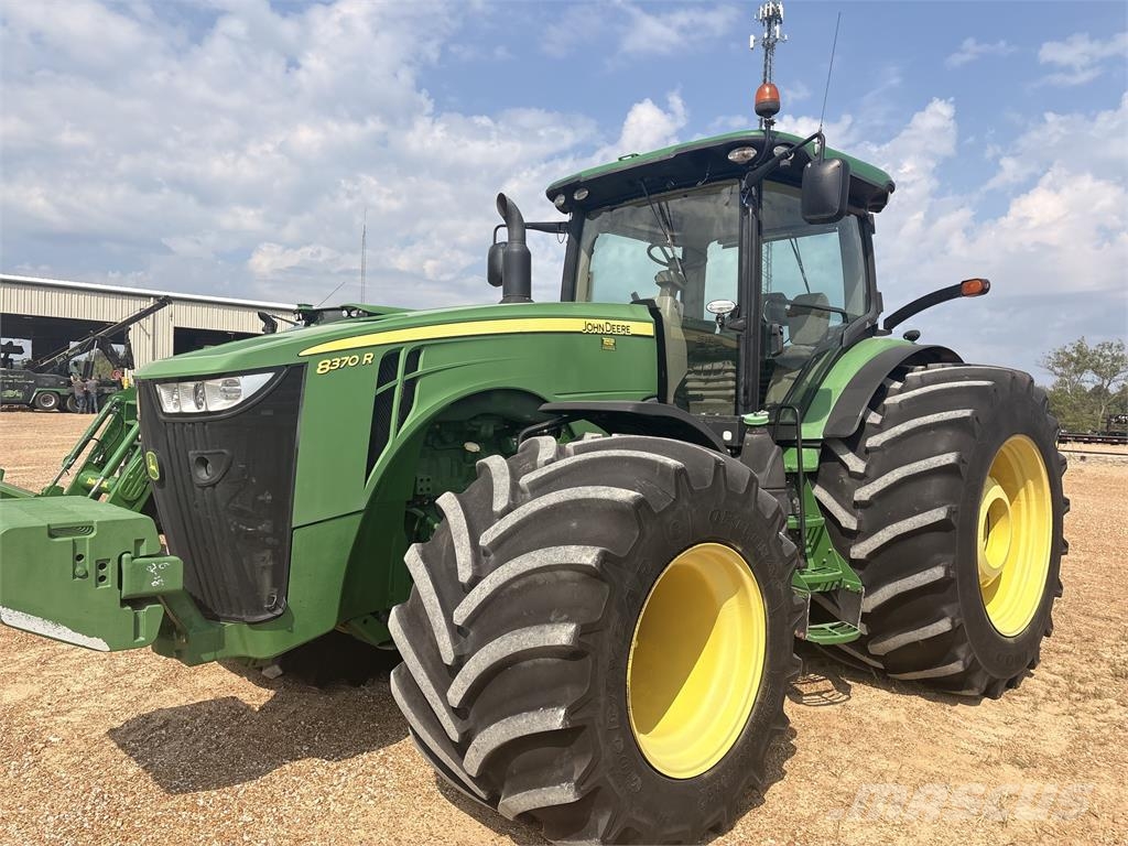 John Deere 8370R Τρακτέρ