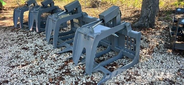 John Deere 84 SS Grapples