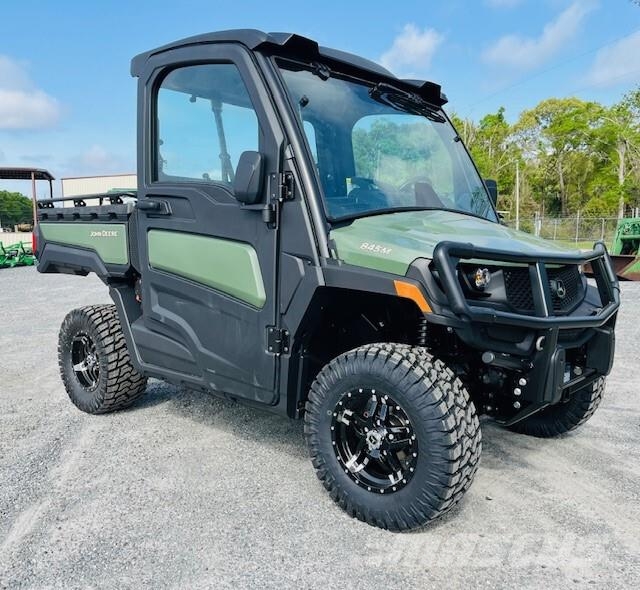 John Deere 845M HVAC Utility machines