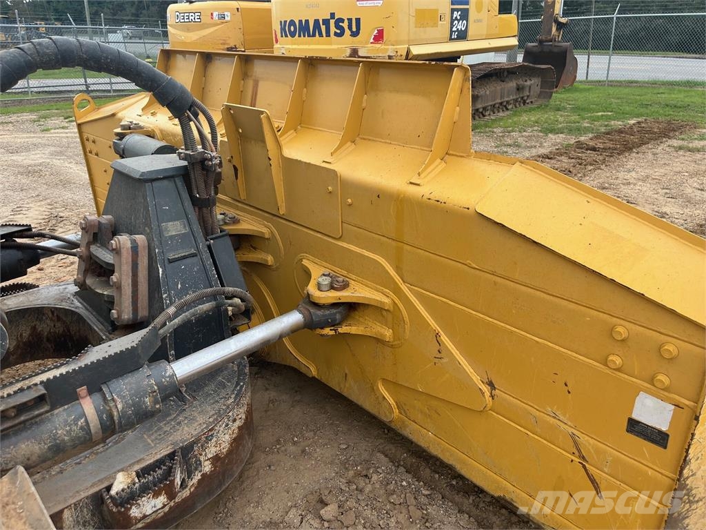 John Deere 850L Buldožeri guseničari