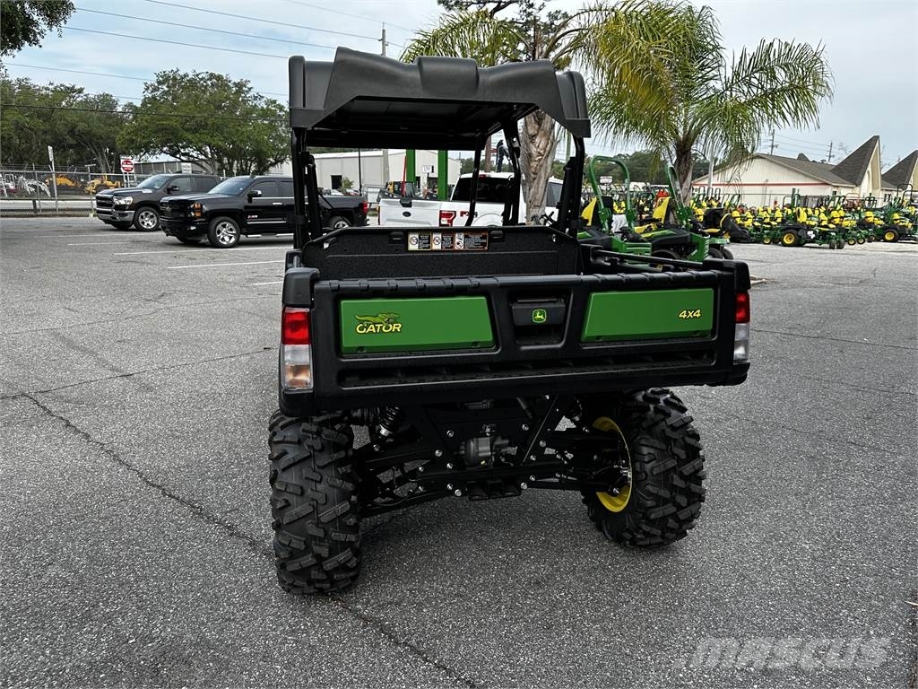 John Deere 855M Hjælpemaskiner