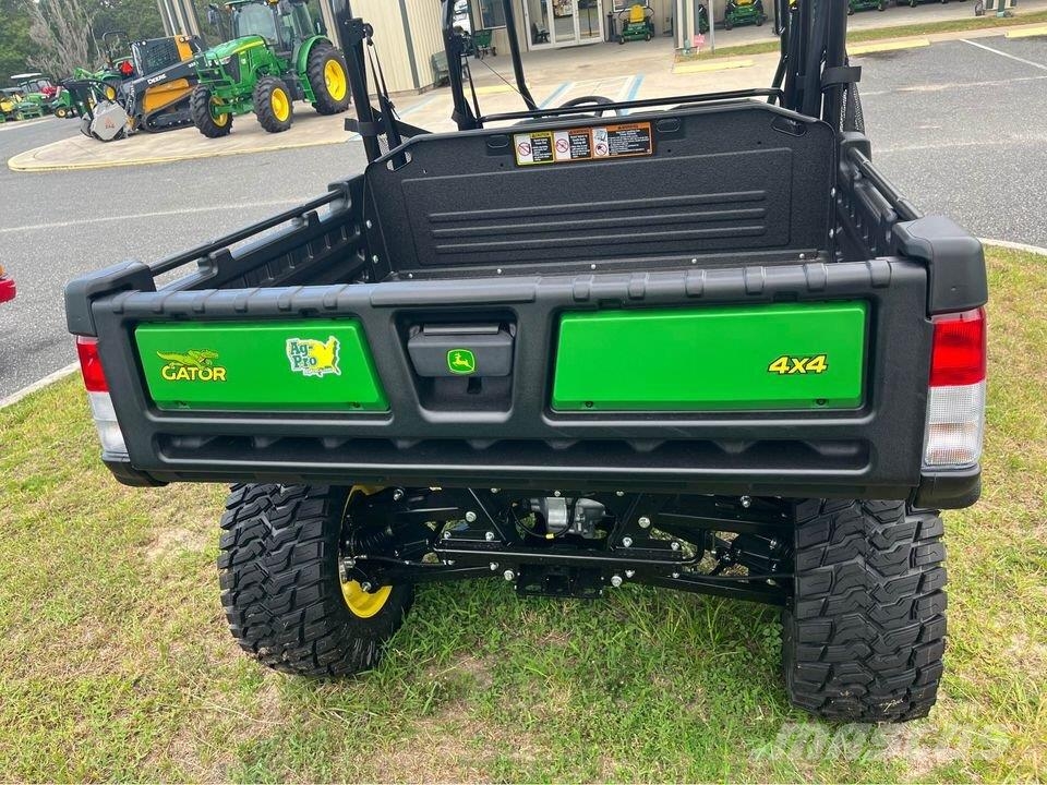 John Deere 855M S4 Hjælpemaskiner