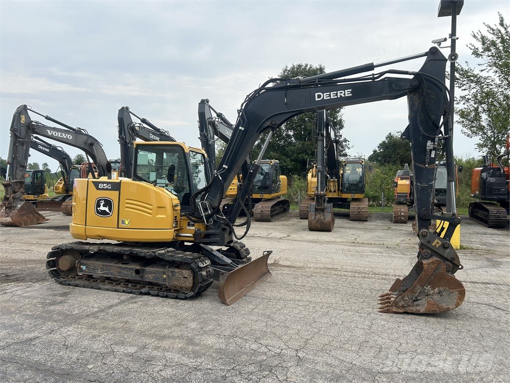 John Deere 85G Excavadoras sobre orugas