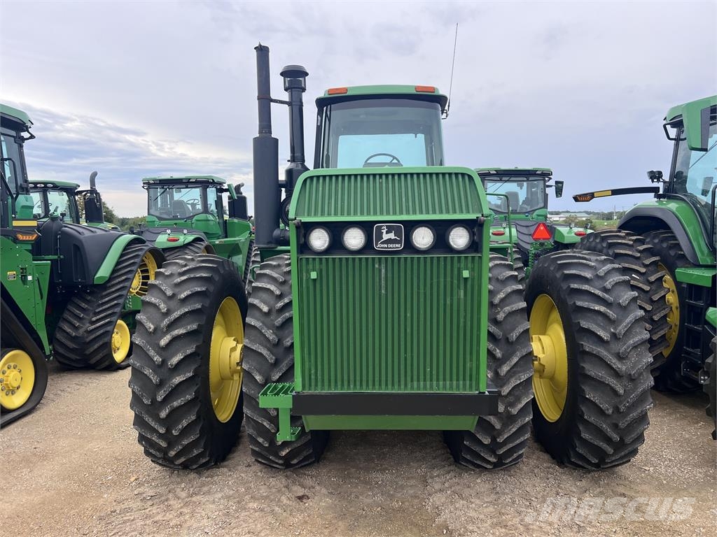 John Deere 8770 Tractors