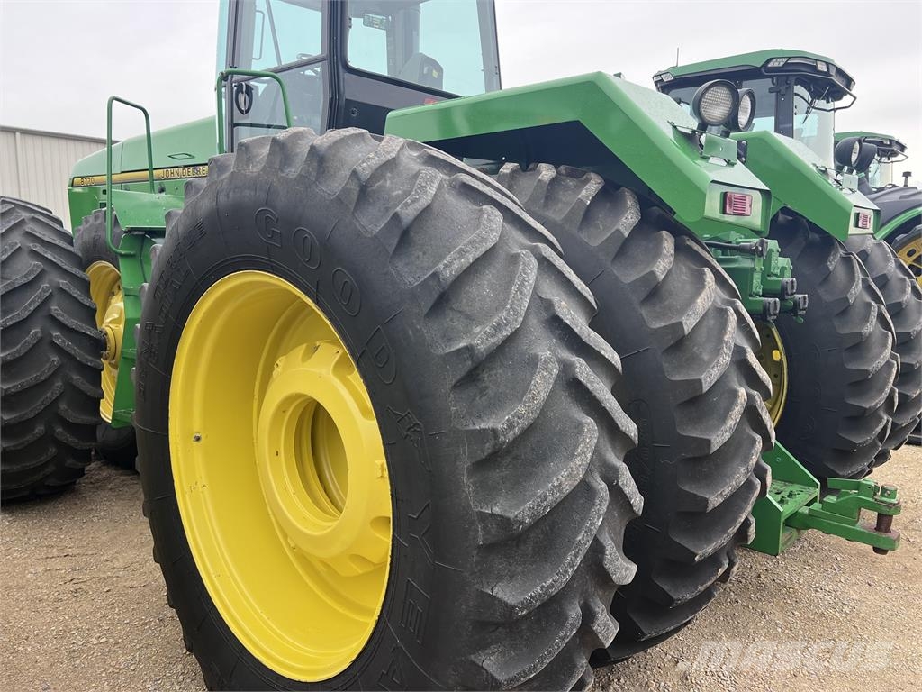 John Deere 8770 Tractors