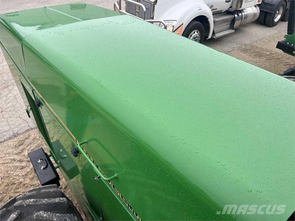 John Deere 8770 Tractors
