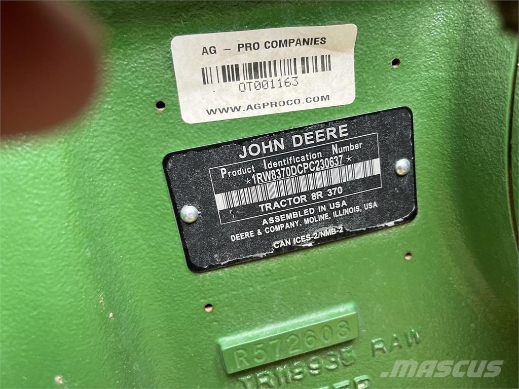John Deere 8R 370 트랙터