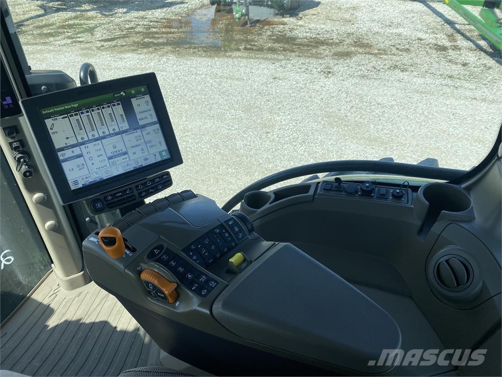 John Deere 8R 370 트랙터