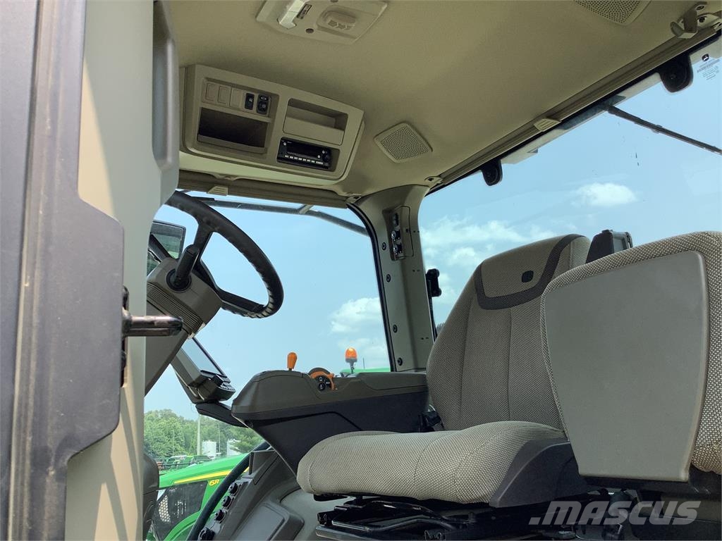 John Deere 8R 310 트랙터