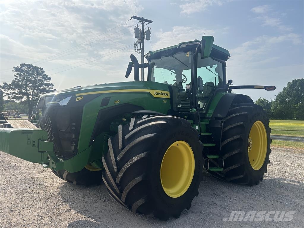 John Deere 8R 310 Traktoren