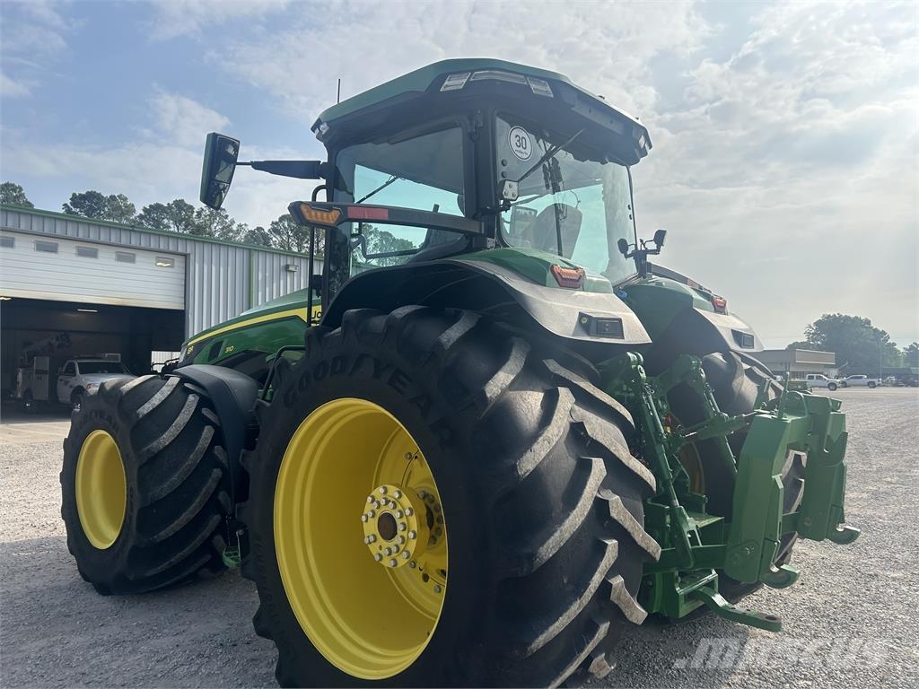John Deere 8R 310 Traktoren
