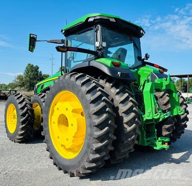 John Deere 8R 370 Трактори