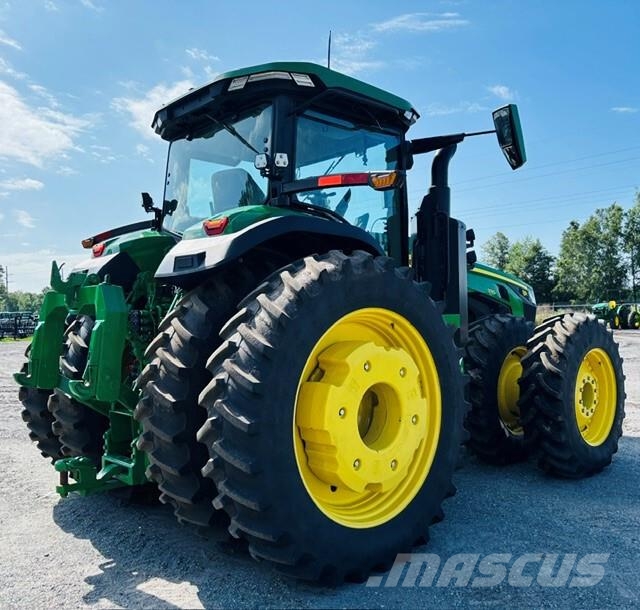 John Deere 8R 370 Трактори